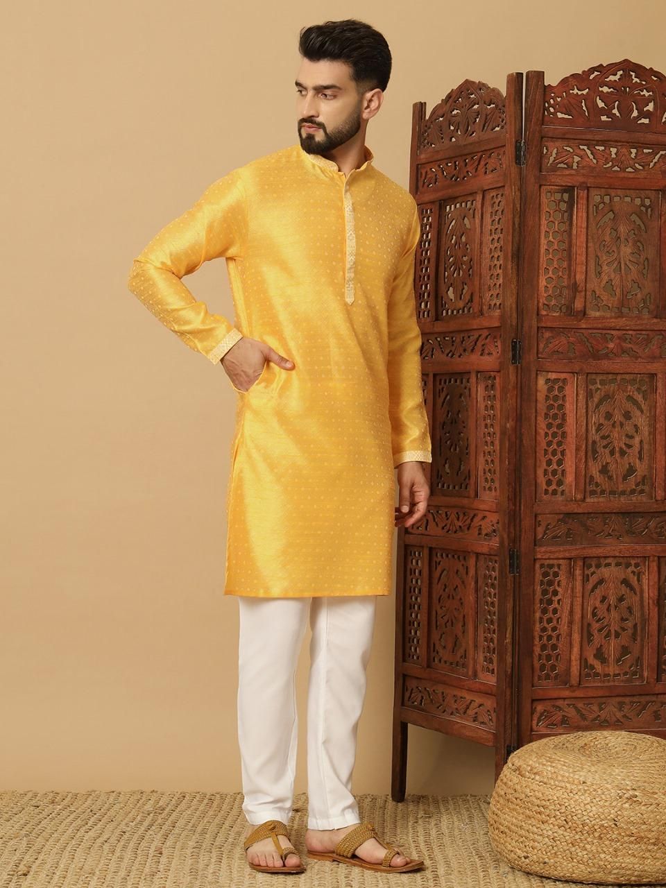 Men's Jacquard Solid Kurta Pyajama Set